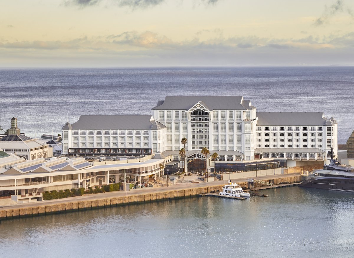 VandAWaterfront's tweet photo. We've donated R200,000 to the Santa Shoebox Project – Legacy, following a successful festive gift-wrapping initiative. Plus, updates on developments and store openings.

Read more, here: https://t.co/5SvGjXchxA https://t.co/St63Fiacm3
