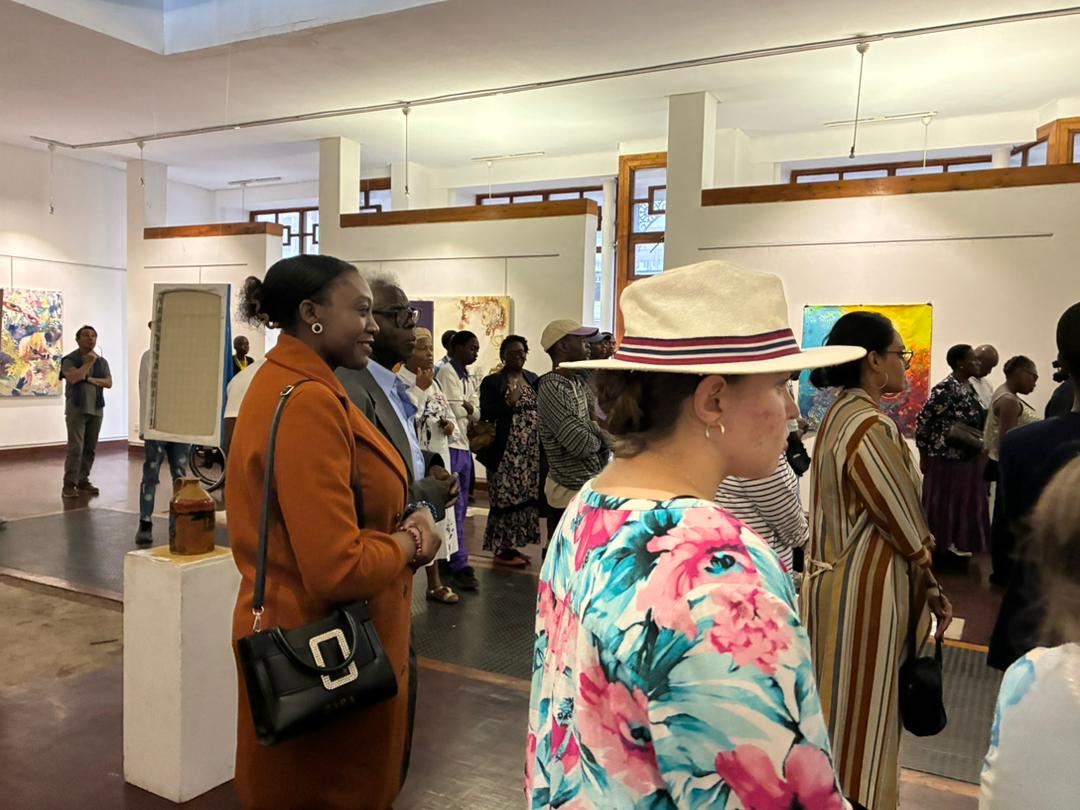 National Gallery in Bulawayo tweet media