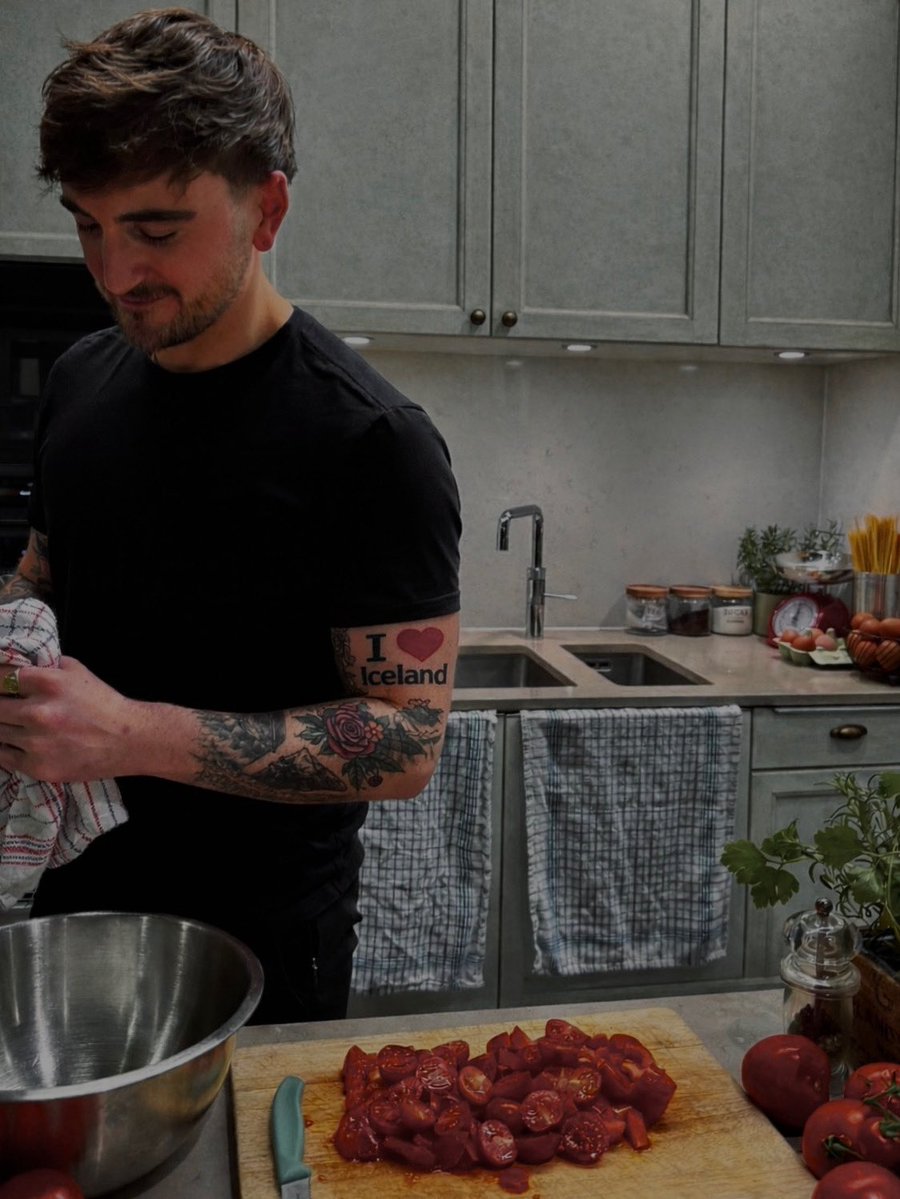 Iceland Foods ❄️ tweet media