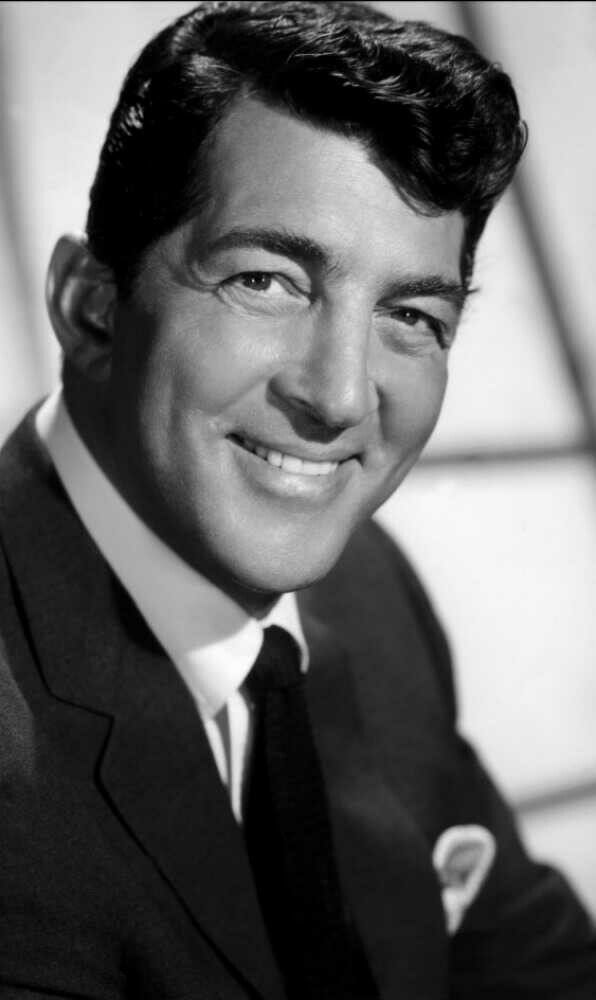 Catherine Curzon tweet media