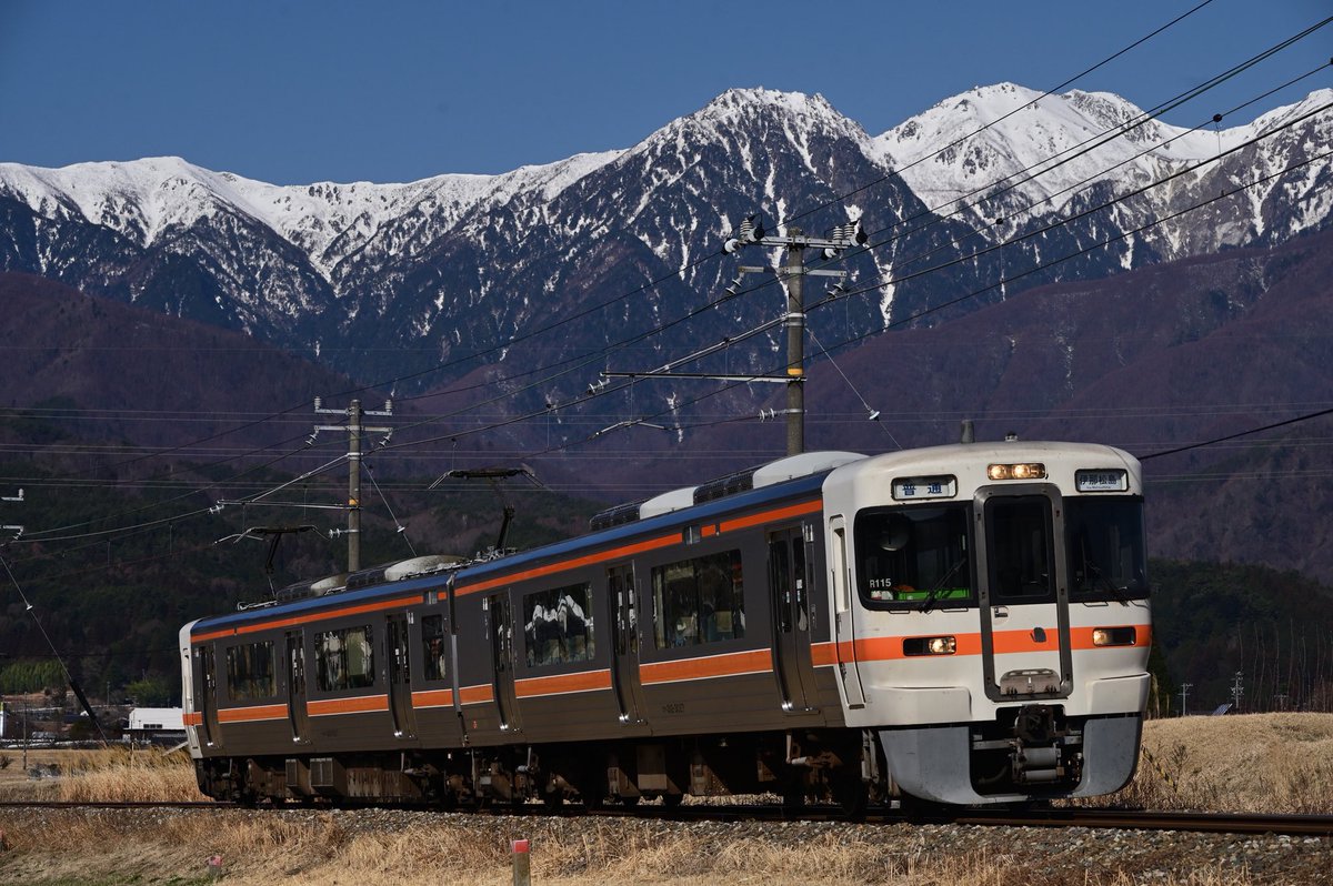 NatsukiNA11's tweet photo. 改正後、幕車の非ワンマンは珍しくなるのかな。 https://t.co/jnwf2uMBy9