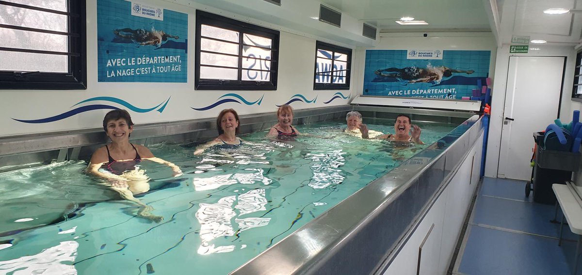 departement13's tweet photo. đ đââïž Ă #PlanDOrgon, tous en maillots de bain !
đ§ EngagĂ© pour un apprentissage de la natation accessible et durable sur tout notre territoire, notre camionâpiscine itinĂ©rant vous accueille du 9 mars au 3 avril.
CollĂ©giens, bĂ©bĂ©s nageurs, adultes, seniors en quĂȘte dâactivitĂ©s dâaquaâsantĂ© : ce dispositif gratuit sâadresse Ă tous đ.
Sur inscription uniquement đ https://t.co/2r0jq3YIz5