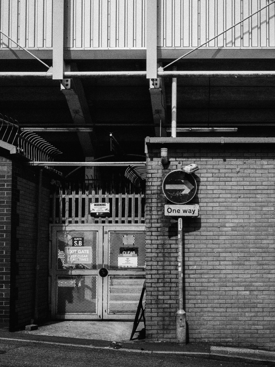 johndewhirst tweet media