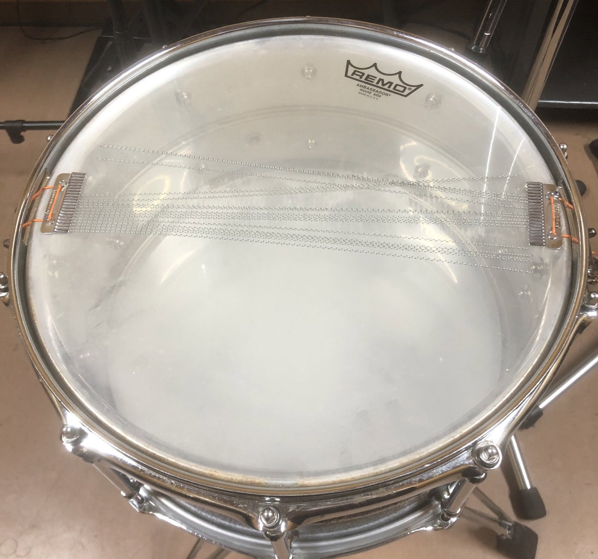 音おかしいと思ってひっくり返したらこれ