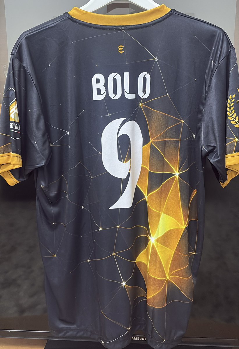 𝗕𝗼𝗹𝗼 tweet media