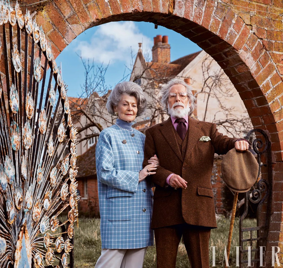 Tatlermagazine's tweet image. Which #Cotswolds tribe reigns supreme?

tatlermagazine.visitlink.me/j0JNVj