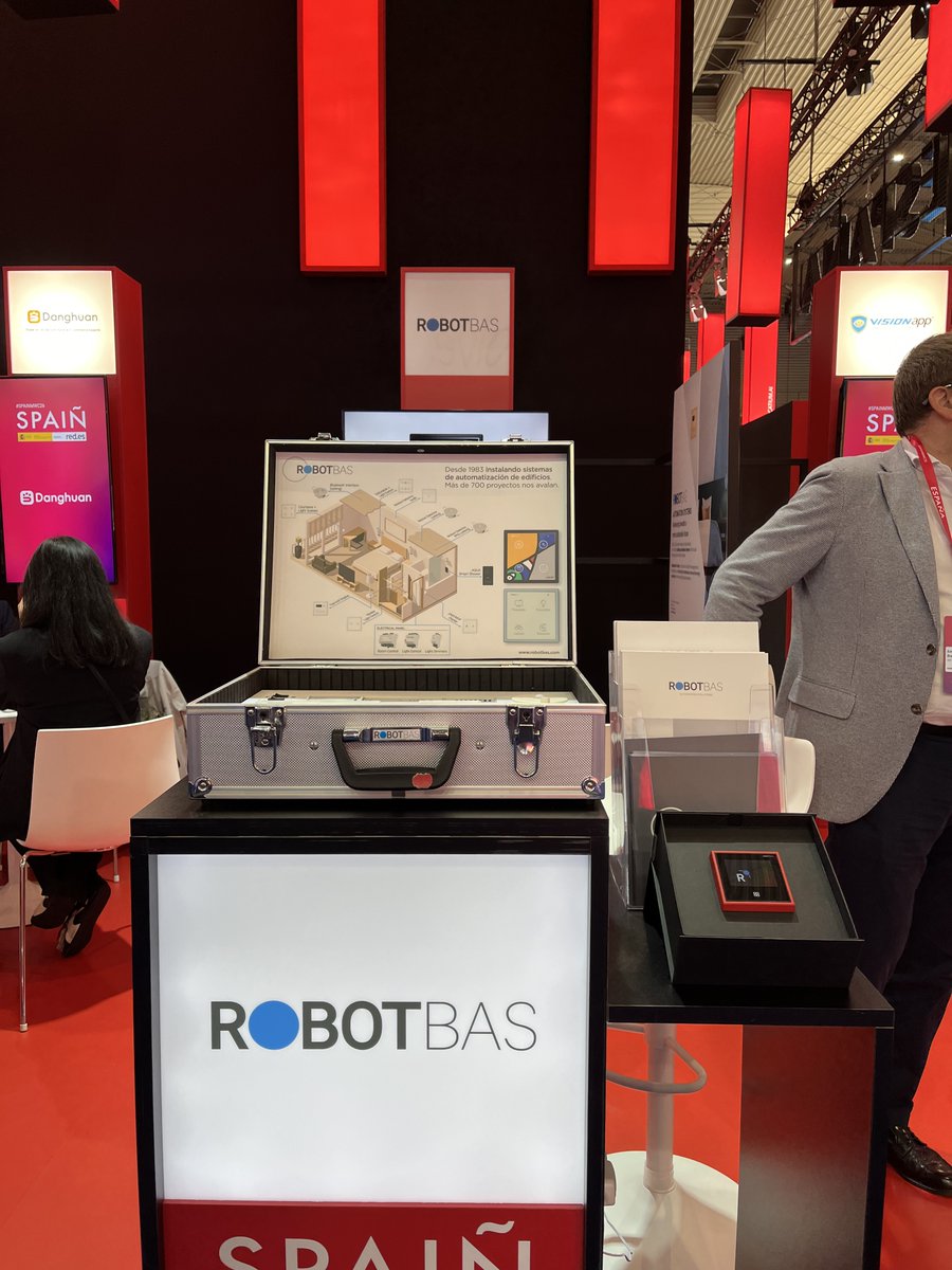 RobotBAS tweet media