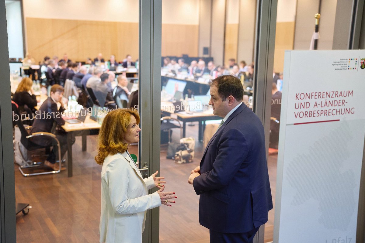 Nathanael Liminski tweet media