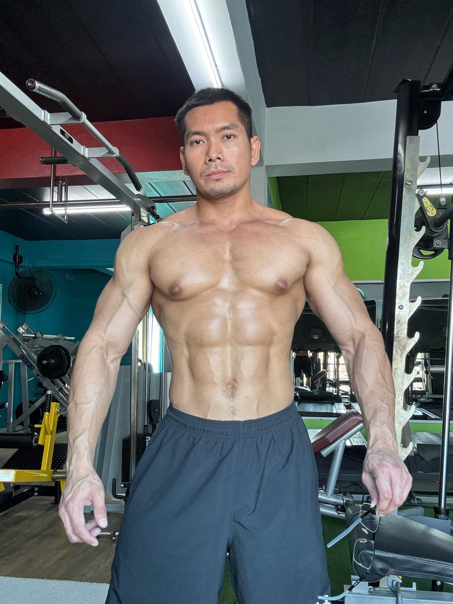 MUSCULARCC tweet media