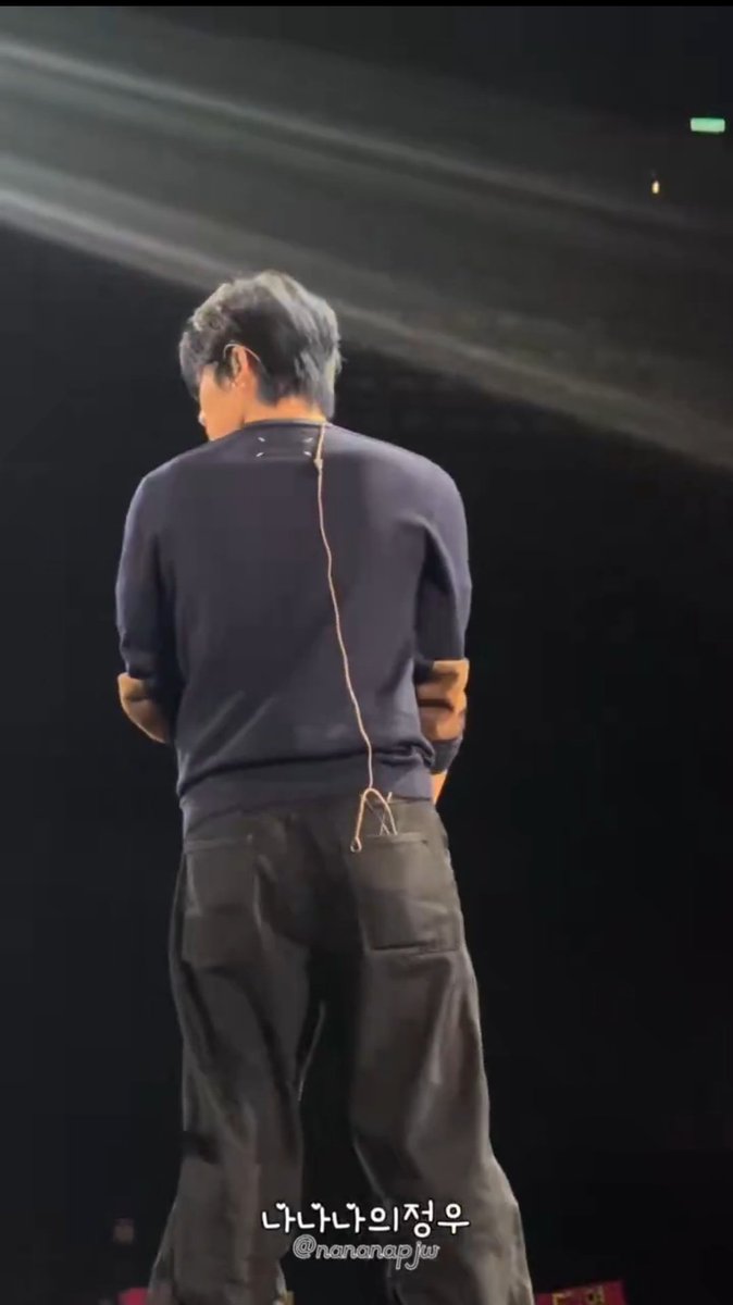 jeongwoo back view 🫠 

#PARKJEONGWOO #박정우 #パクジョンウ