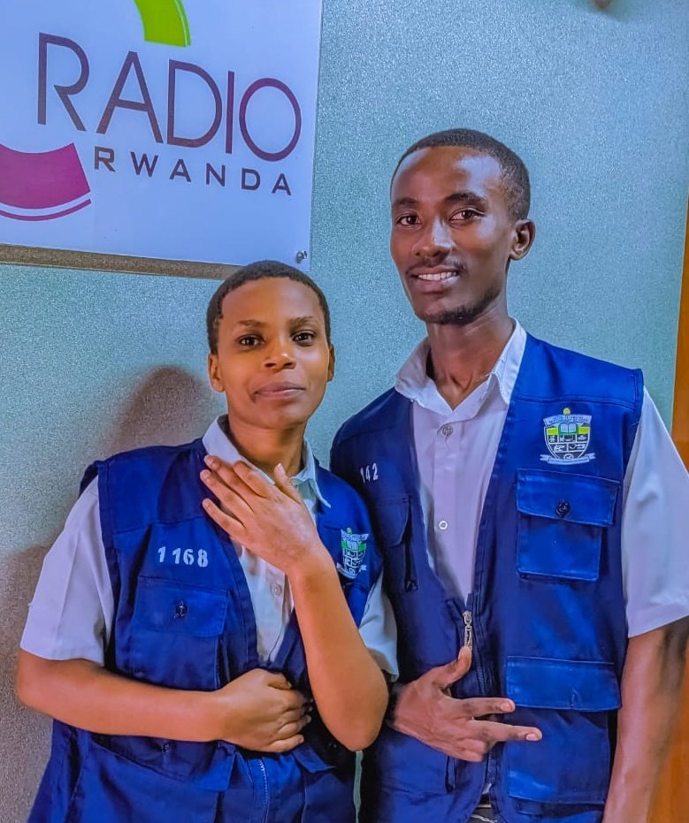 gitisitss's tweet photo. 🎥📻Level 5 Multimedia Production students from Gitisi TSS visited the national broadcaster @rbarwanda and @TV10, They toured the studios of #RTV, @Radiorwanda_RBA @KC2_RW and @magicfm and learned how news produced and broadcast.@RTB_Rwanda  @ImutakaraIwacu @koimillgaya1 @school https://t.co/kev1jbsSAG