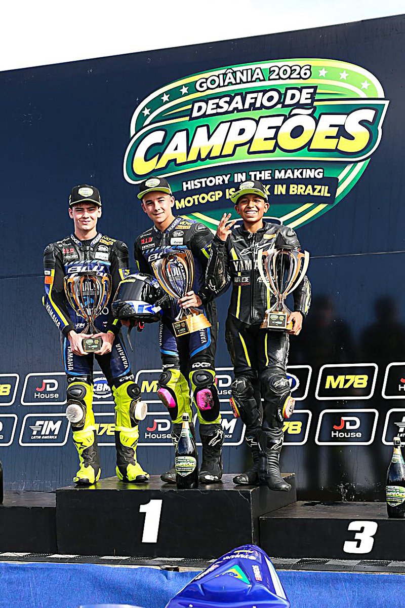 DESAFÍO DE CAMPEONES: MILONE, PODIO ARGENTINO EN BRASIL
tinyurl.com/ycxb3suu