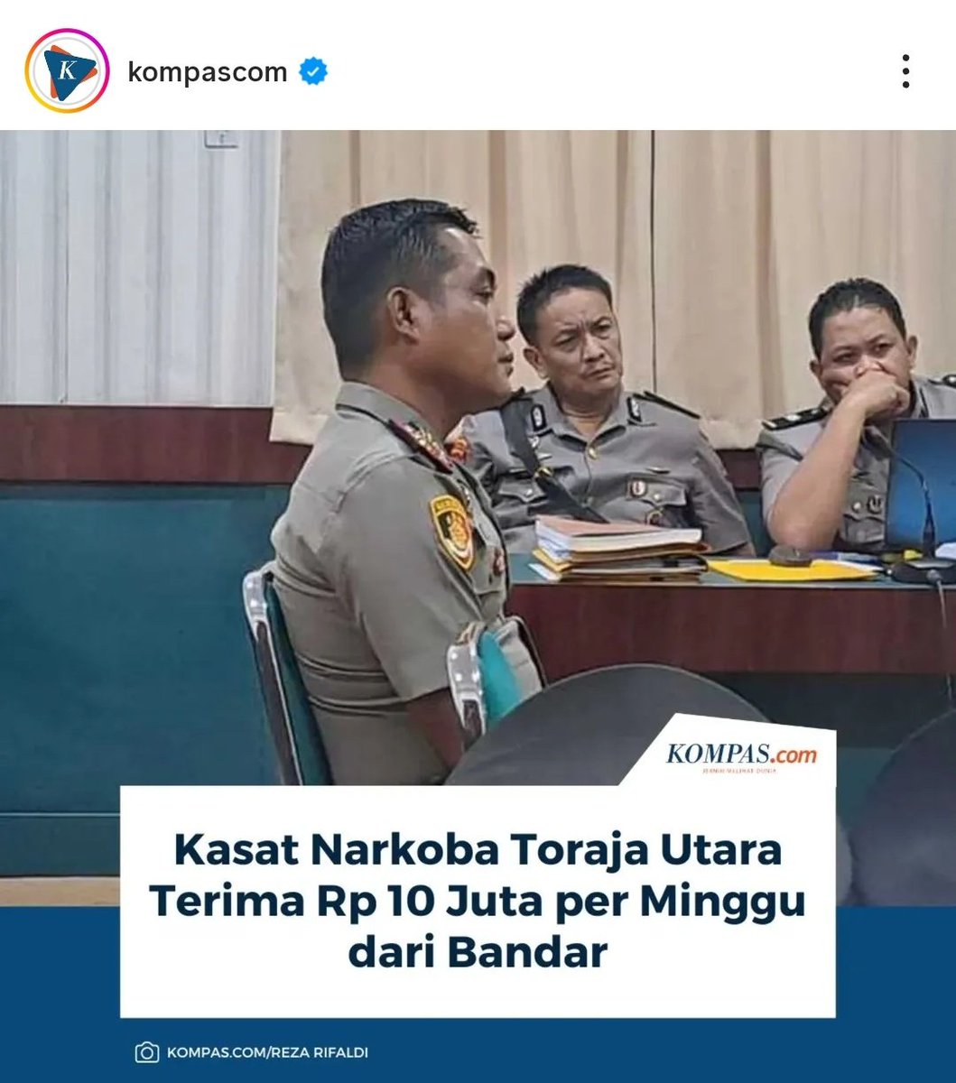 kenhans03's tweet photo. Polisi itu "P" apa sih ? https://t.co/xCTXS1GBGo