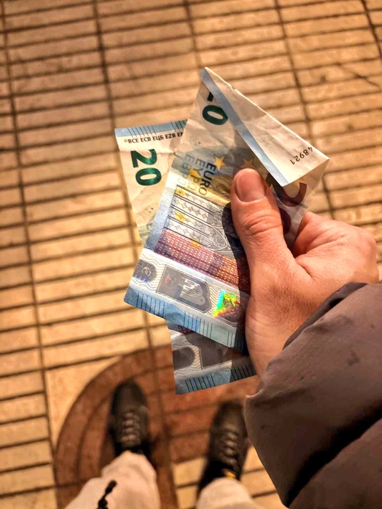 FinDom Dan tweet media