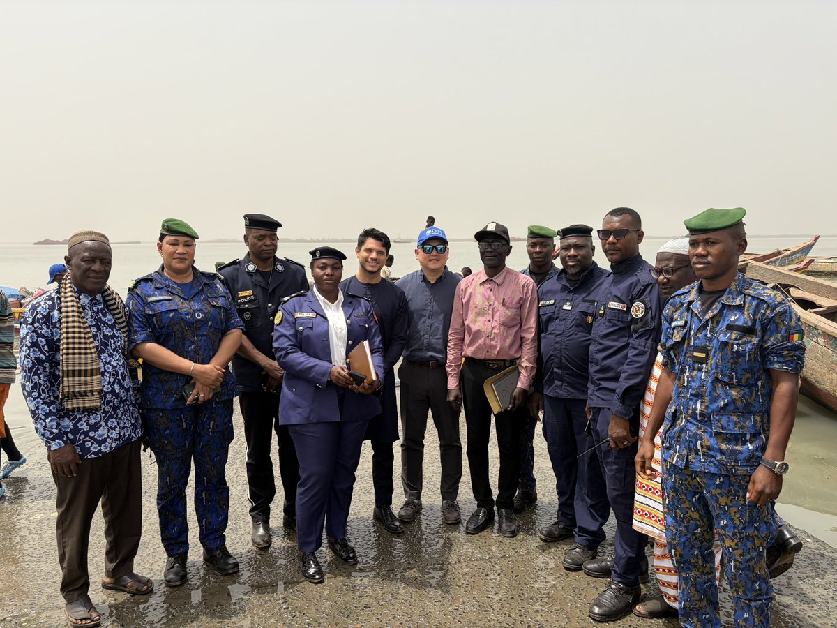 Embajada de España en Guinea tweet media