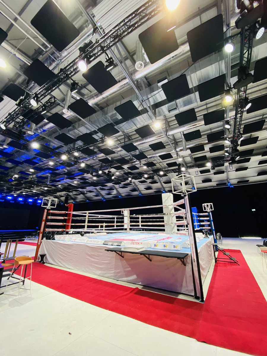 Rafał Mandes tweet media