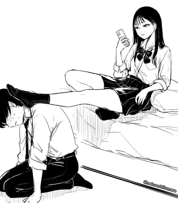 人の部屋で勝手にくつろぐクラスの一軍女子 