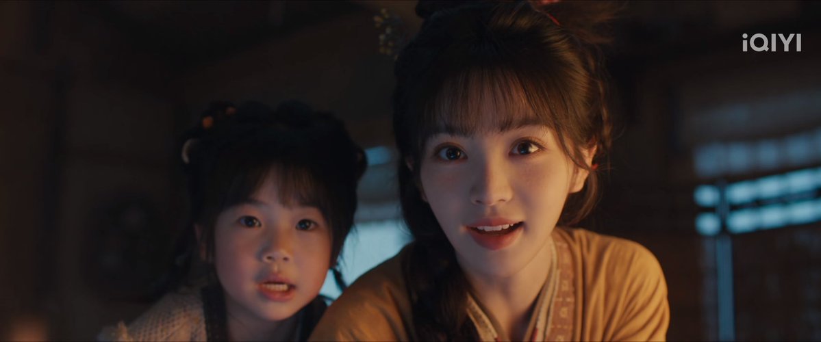 20260306 |  |「Chushi Thai Fans | BTS Talk ⭐」

“สีหน้าของคนที่เจอผู้ชายที่ใบหน้าหล่อเหลา”

#ล่าหยก #PursuitOfJade #逐玉 
#เถียนซีเวย #TianXiwei #田曦薇