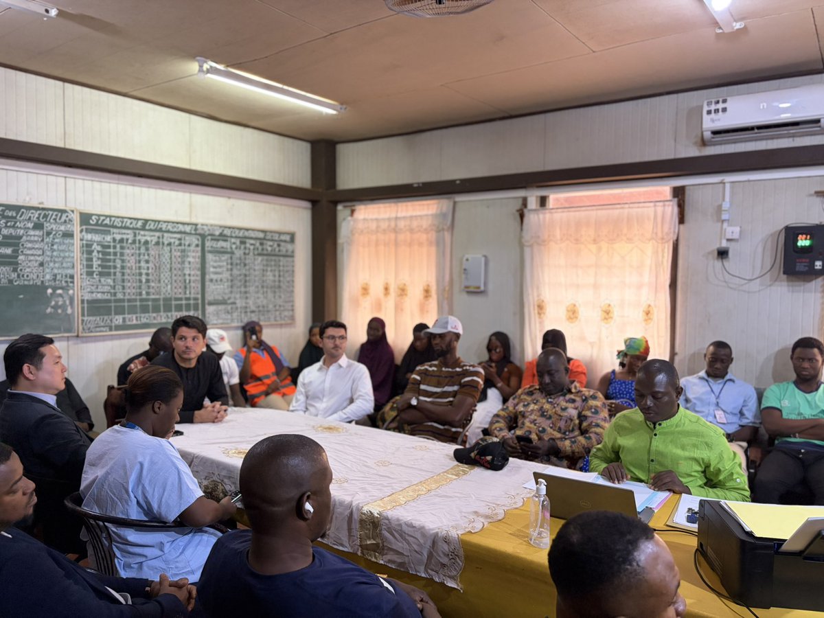 Embajada de España en Guinea tweet media