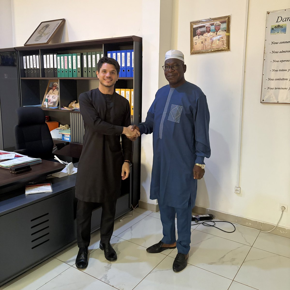 Embajada de España en Guinea tweet media