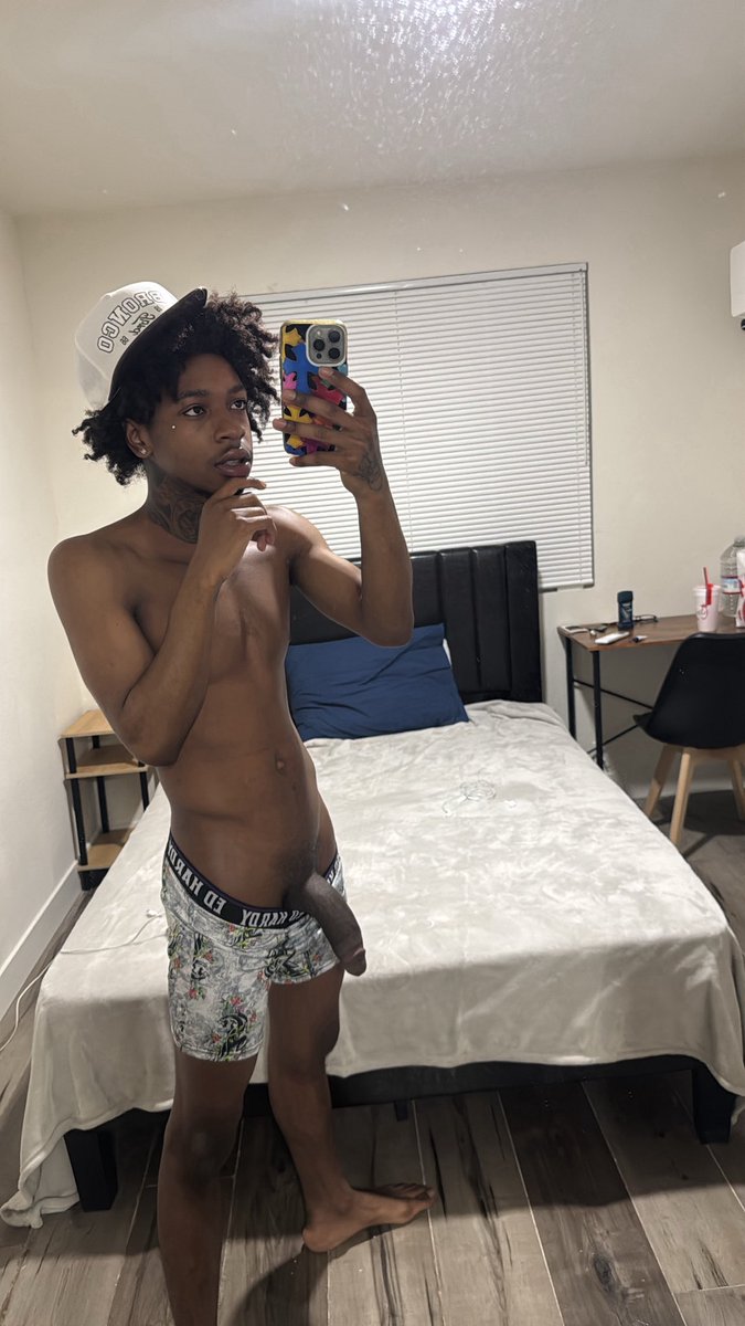 zay tweet media