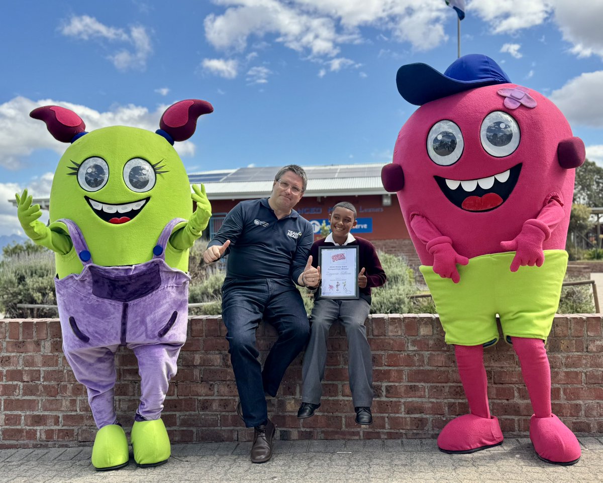 A great morning at Hawston Primary School celebrating the winner of the 2025 Story Stars Competition! ⭐

Entries for the 2026 Story Stars Competition are now open. Encourage your learners to read, imagine and share their stories. 

Visit 👉westerncape.gov.za/education