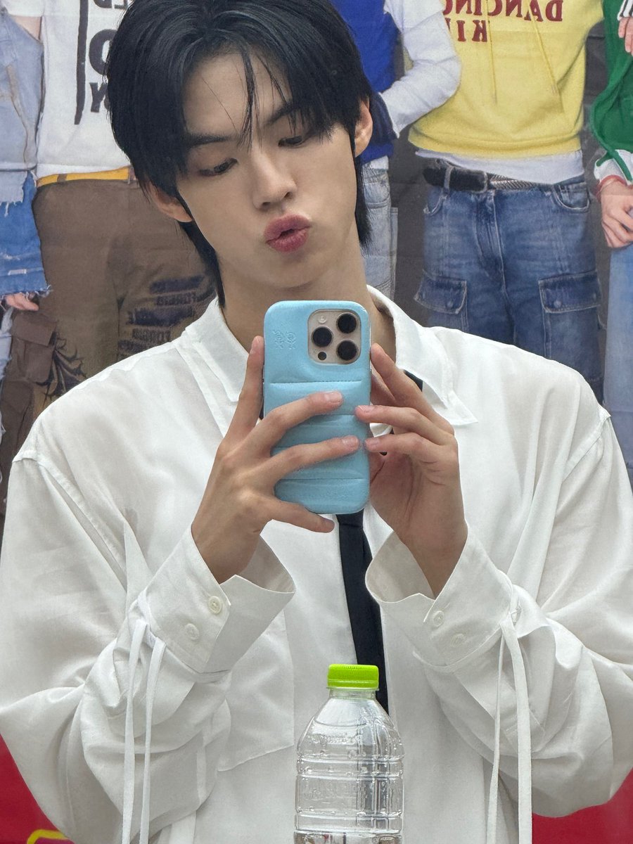 ddohoon. tweet media