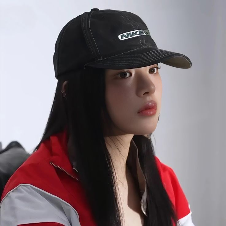There's something about Minji in cap