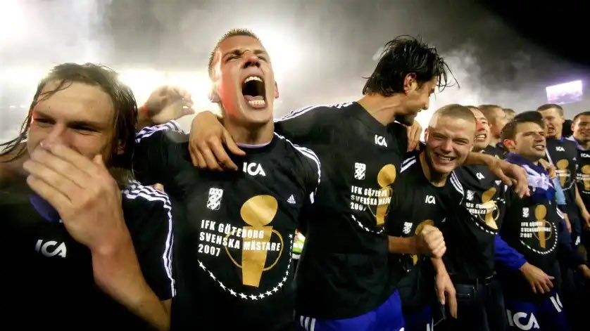 BLÅVITT_ZON tweet media