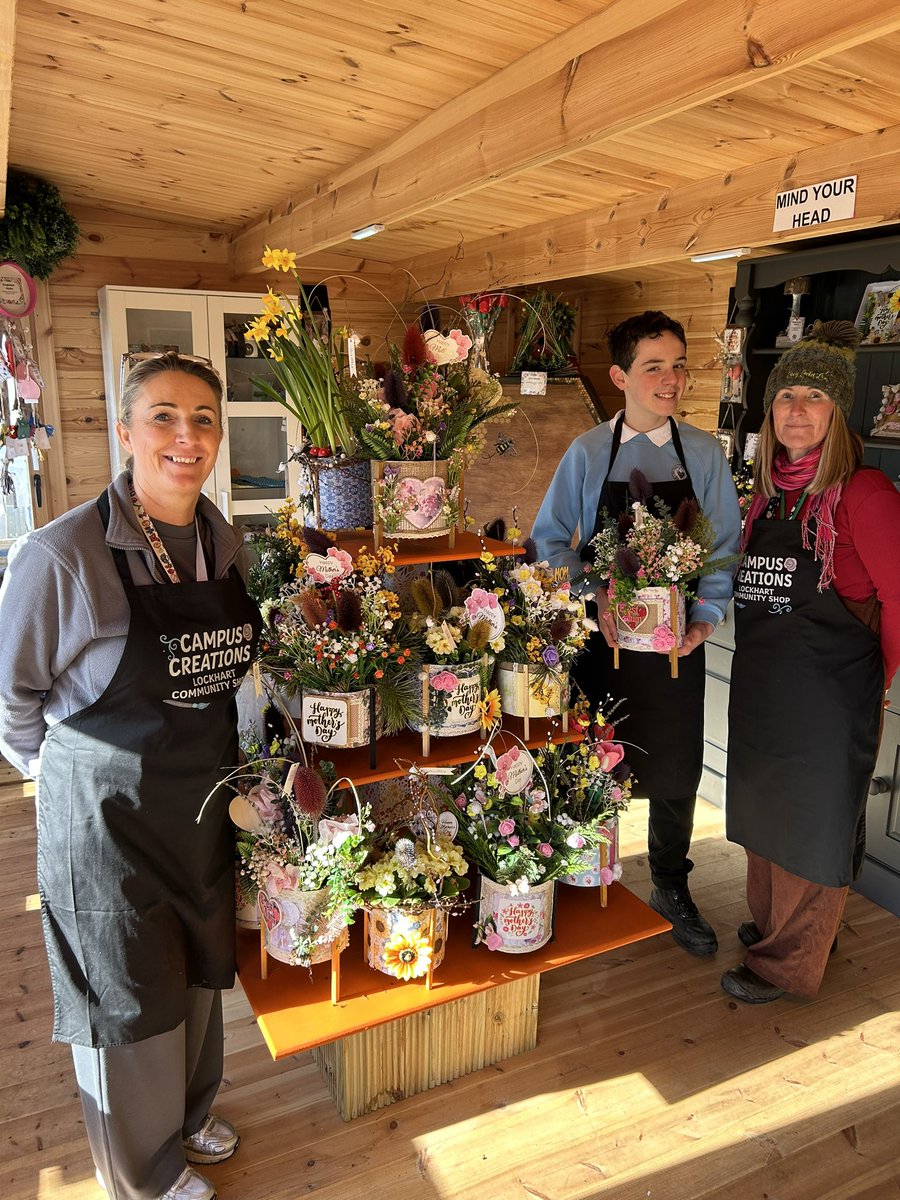 lockhart_campus's tweet photo. Looking forward to seeing you for a coffee this morning! Maybe visit our shop if you are looking for a gift?🌸💕 https://t.co/jBnj2Yiooa