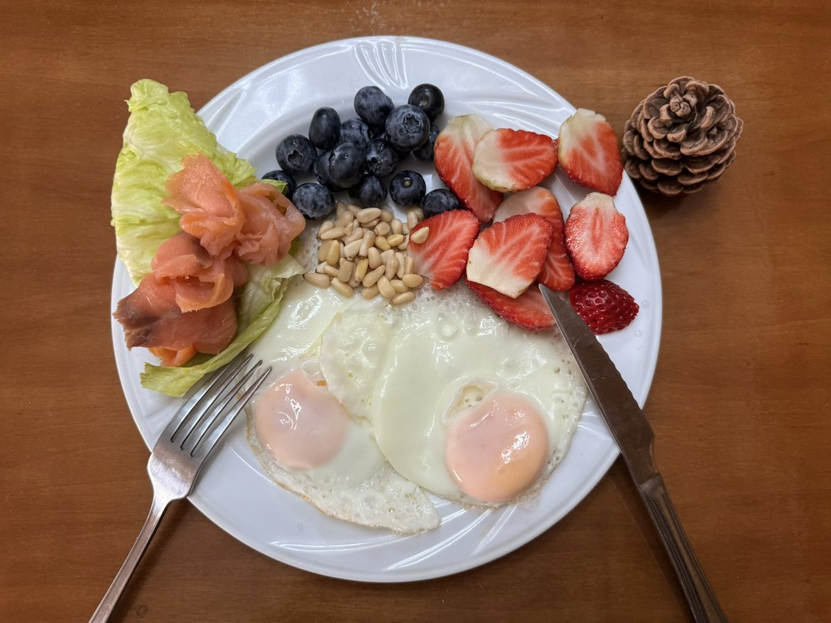 songguoluna's tweet photo. ✅松果健身🏋️‍♀️
今天有时间好好吃饭～～ https://t.co/kXlMbqAUMv