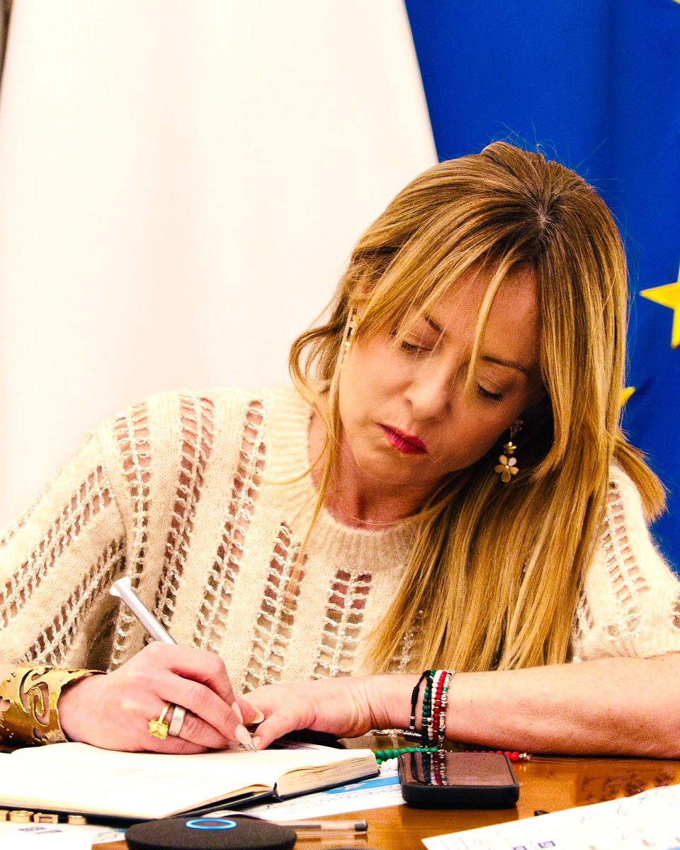 Continuiamo a seguire con la massima attenzione gli sviluppi della crisi in Medio Oriente.

Il Governo italiano è al lavoro senza sosta, in contatto con i nostri alleati e con i partner della regione, per monitorare la situazione e tutelare la sicurezza dei cittadini italiani.