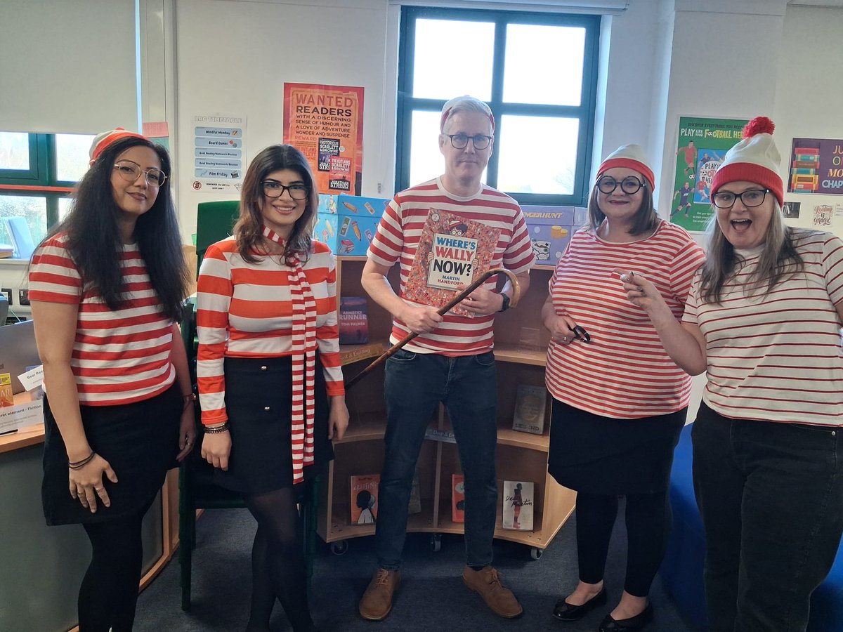 Holy Trinity Catholic School tweet media