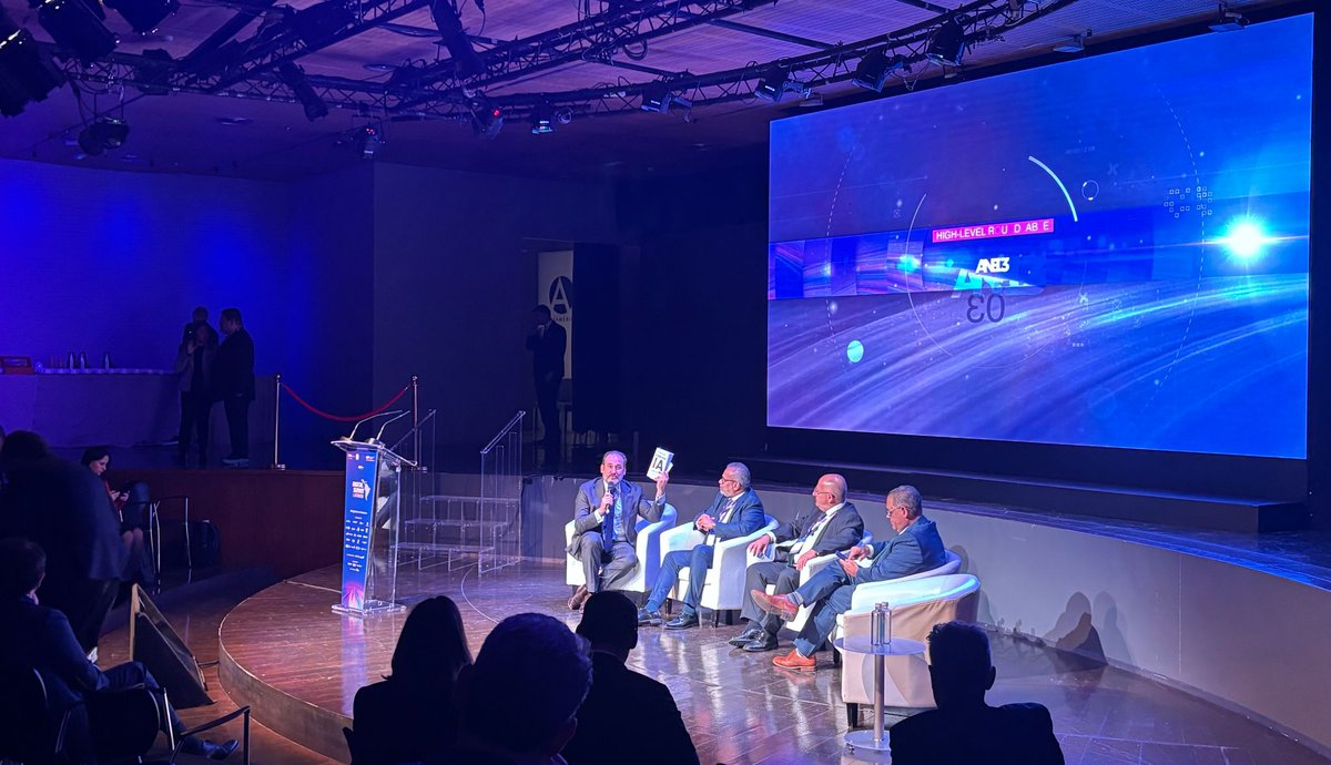 Angel Melguizo tweet media