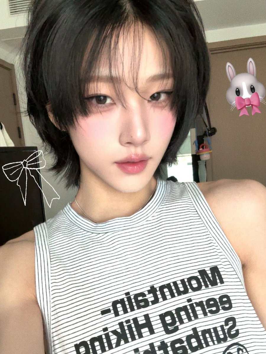 #HUYETAO posts on Instagram & Xiaohongshu. 💬 IG: .｡ 🎀⁺˚♪º· ̊ଳ ̊🐰 daily ...
