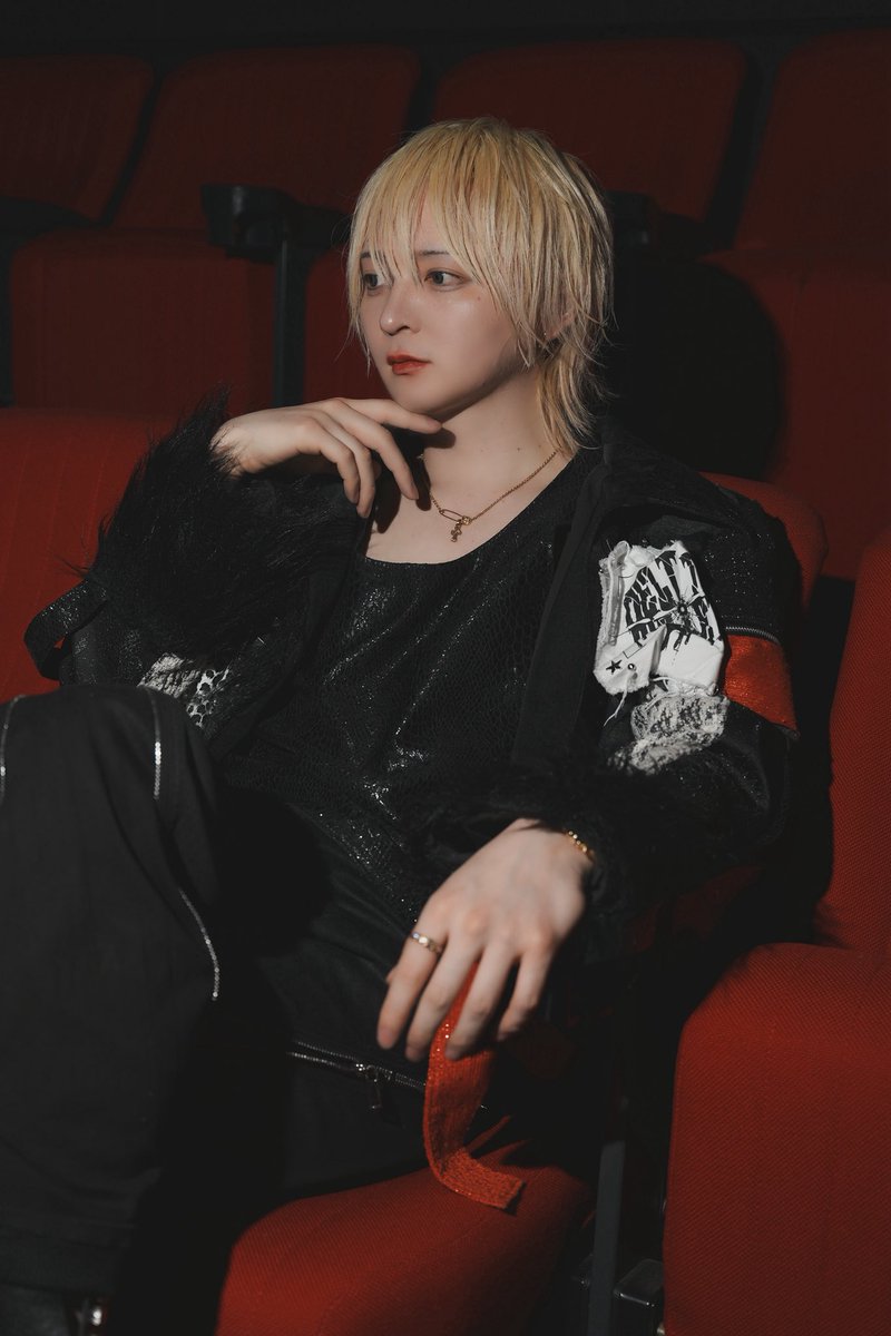 ひかるさん【MELT THE BULLET】 tweet media