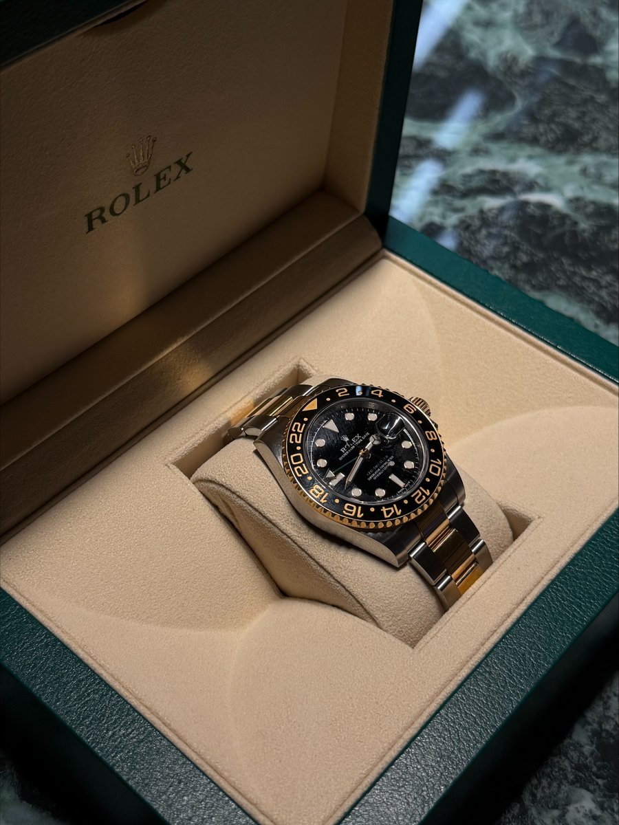 mondaniweb's tweet photo. Rolex GMT-Master II to be sold at @Eppli  #auction 

🗓️Saturday, March 7, 2026
📍Stuttgart  

discover more https://t.co/15yETWztjx https://t.co/xuoXqo3npD