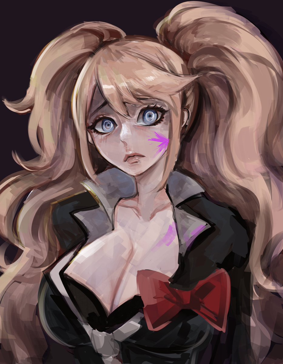 TdLilin's tweet image. junko enoshima painting while work..
no monokumas this time

#danganronpa