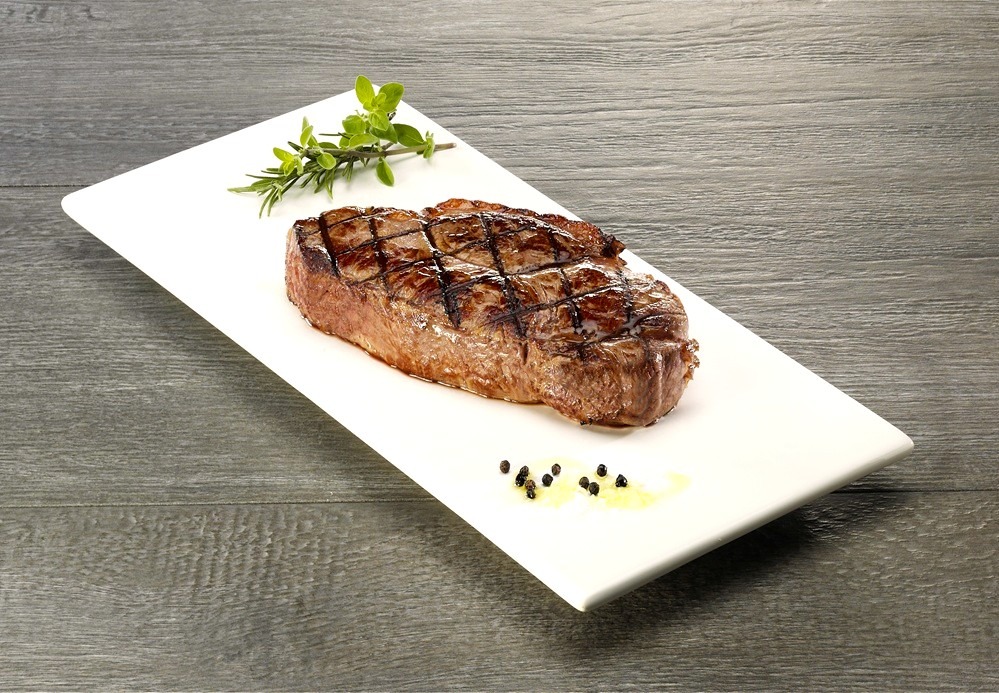 SostenCarni's tweet image. 😋Cosa rende una #bistecca tenera?
Fibre muscolari, collagene, maturazione e cottura: la #scienza spiega i meccanismi che determinano la qualità della #carne.
carnisostenibili.it/dentro-la-bist…