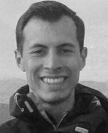 🏴 Gloire éternelle à Quentin Deranque !

Pensons à sa famille qui doit souffrir à chaque nouvelle injure ou invention de la presse complice de l’antifascisme qui tue.