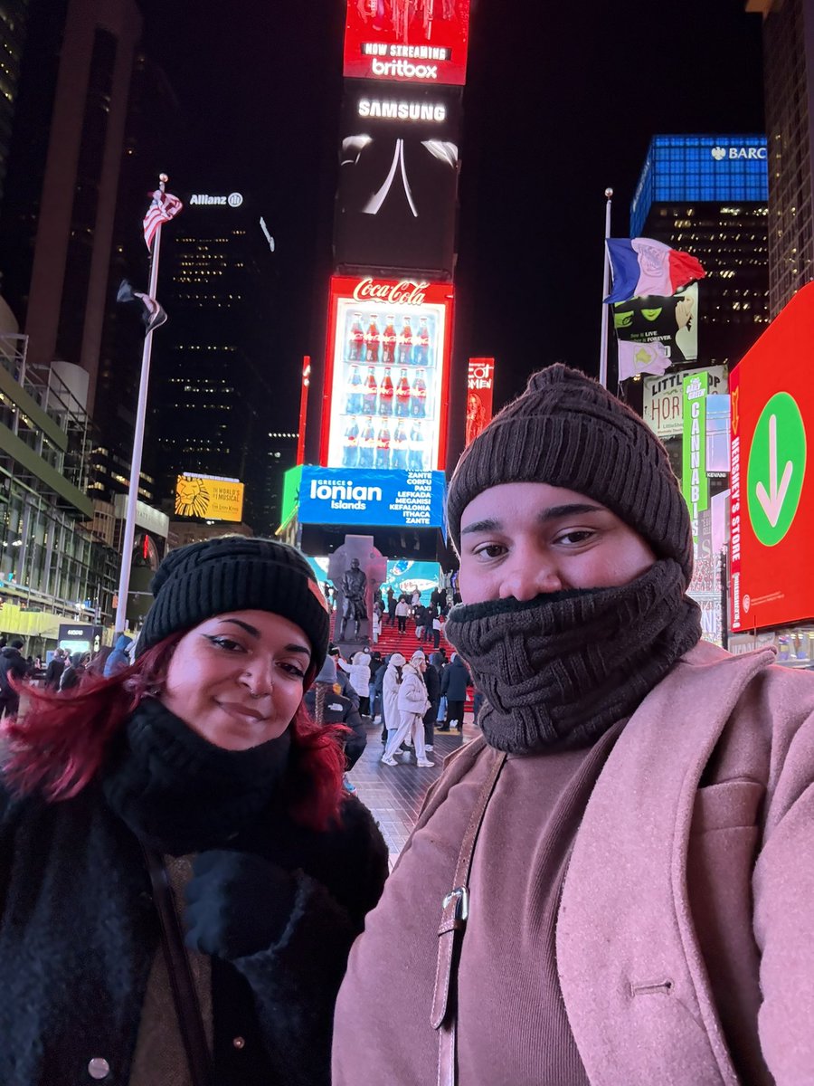 CB | SnaX tweet media