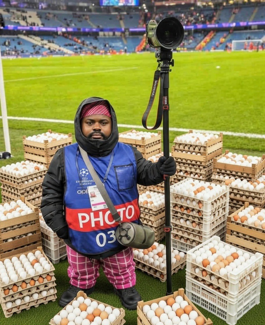 Lmao! Short people like me genuinely always get happy when we see someone shorter.

Look how Pooja is so happy this morning bcos of eggs.