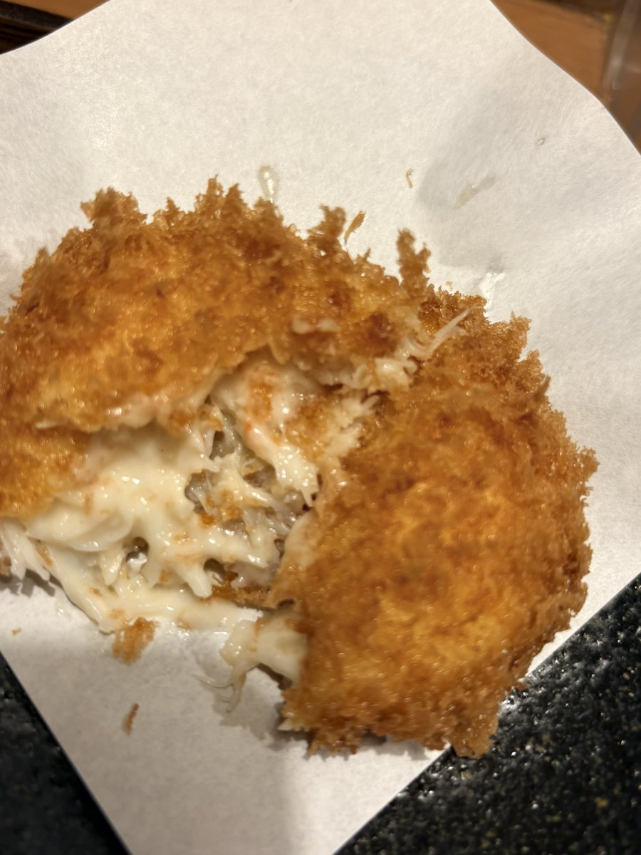 333punk_'s tweet photo. このために昼抜き

和牛メンチはヤザワミートのハンバーグ種？うまうま
上と極上ヒレ、私の舌では違いわからず両方うまうま
カニクリームコロッケはカニコロ🦀優勝

ご飯とキャベツのお代わりができるのが😆
#あげ福 https://t.co/qMcCaVamzz