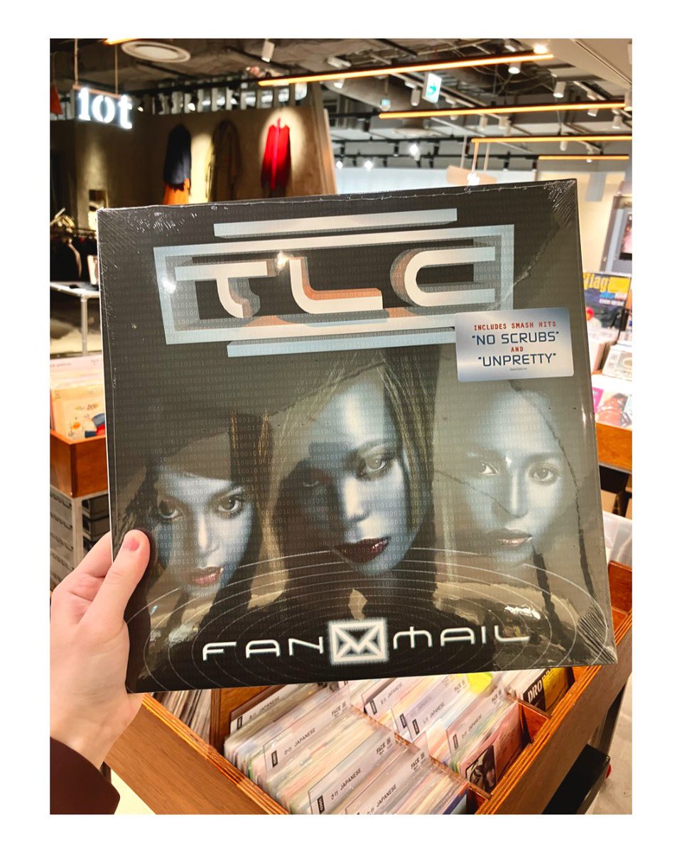 【🌟新譜コーナーPick Up🌟】

TLCのアルバム「CRAZYSEXYCOOL 「FANMAIL 」共に新譜で販売中！✨　

どちらも90年代を代表するマスターピース級の作品！レコードでぜひ！