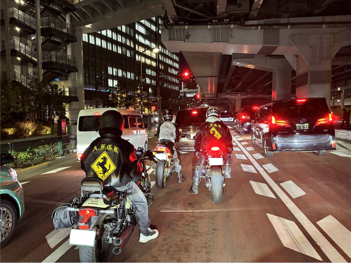 ふとん@シナモライダー tweet media