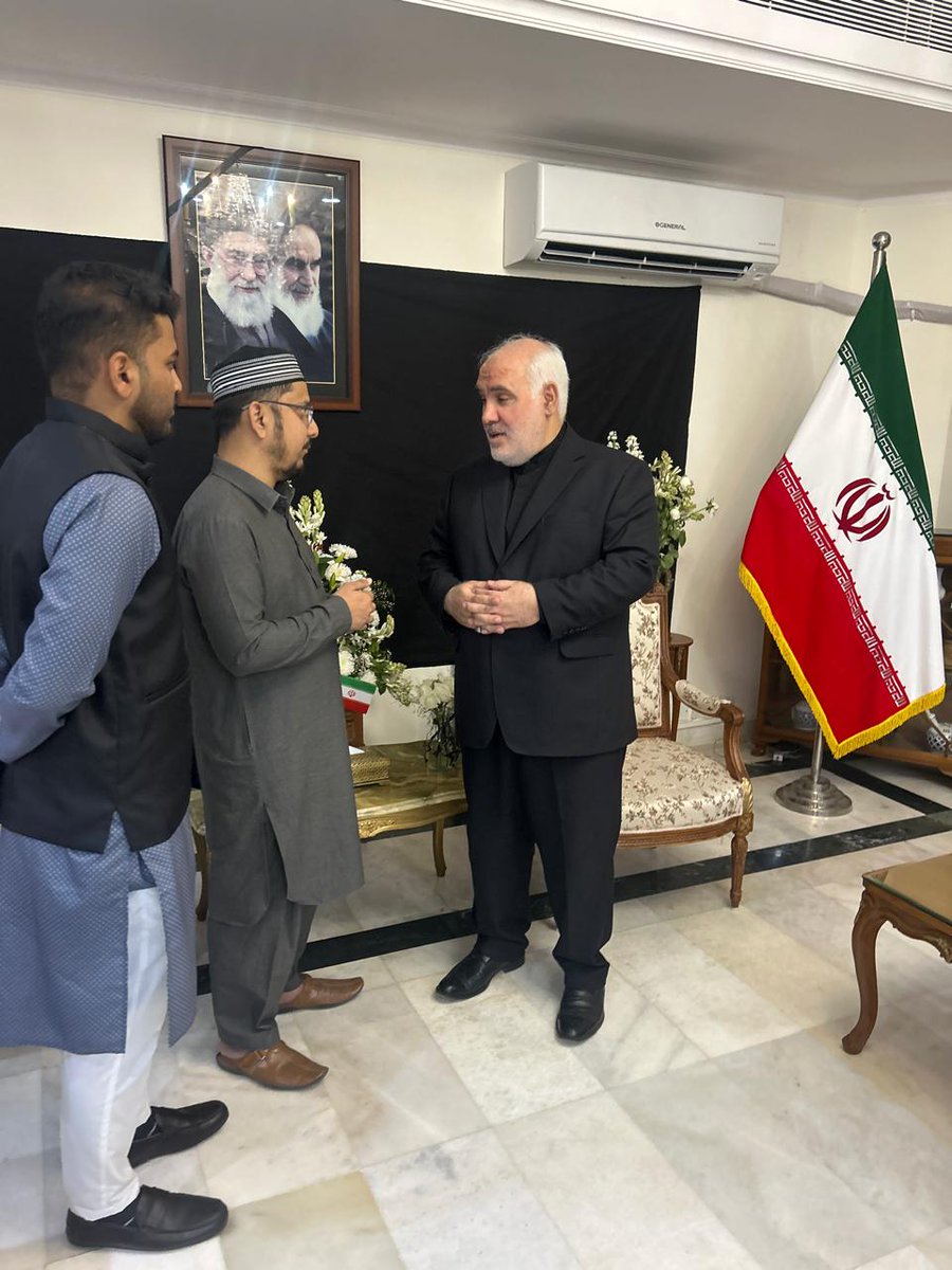 sioindia's tweet photo. Abdul Hafeez, National President of the Students Islamic Organisation of India (SIO), along with Yunus Mulla and Thashreef KP, National Secretaries of SIO, met H.E. Dr. Mohammad Fathali, Ambassador of the Islamic Republic of Iran to the Republic of India. https://t.co/k0zF3jOrAL