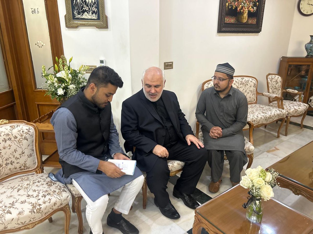 sioindia's tweet photo. Abdul Hafeez, National President of the Students Islamic Organisation of India (SIO), along with Yunus Mulla and Thashreef KP, National Secretaries of SIO, met H.E. Dr. Mohammad Fathali, Ambassador of the Islamic Republic of Iran to the Republic of India. https://t.co/k0zF3jOrAL