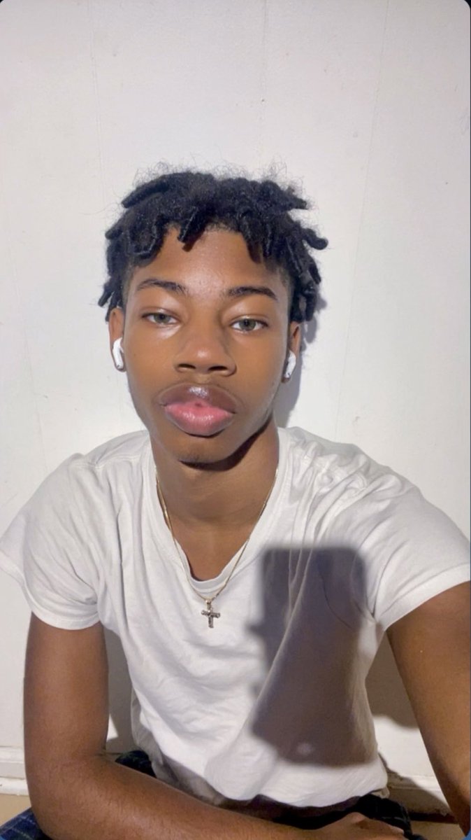 nohoe tweet media