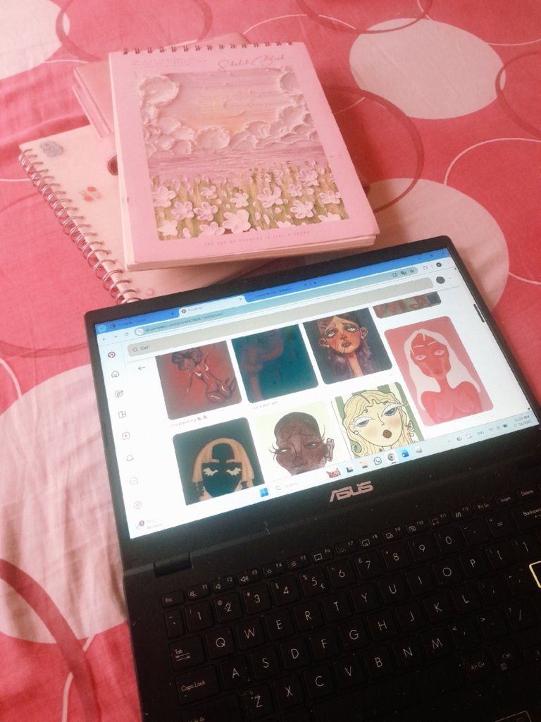 menutup hari dengan mencari referensi 🍓