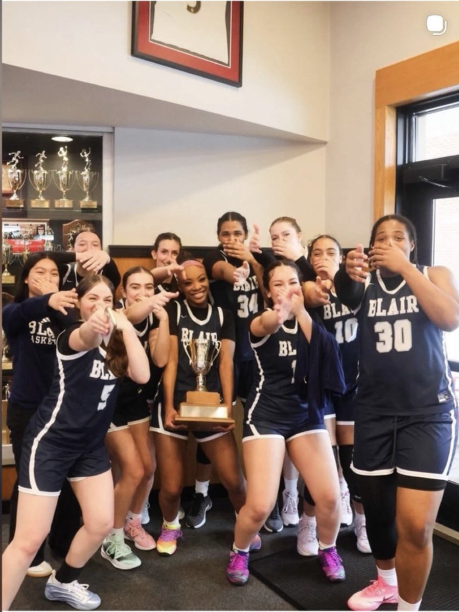 isabela grant tweet media